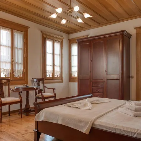 Sikioti Villa *