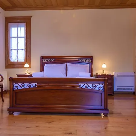 Sikioti Villa *